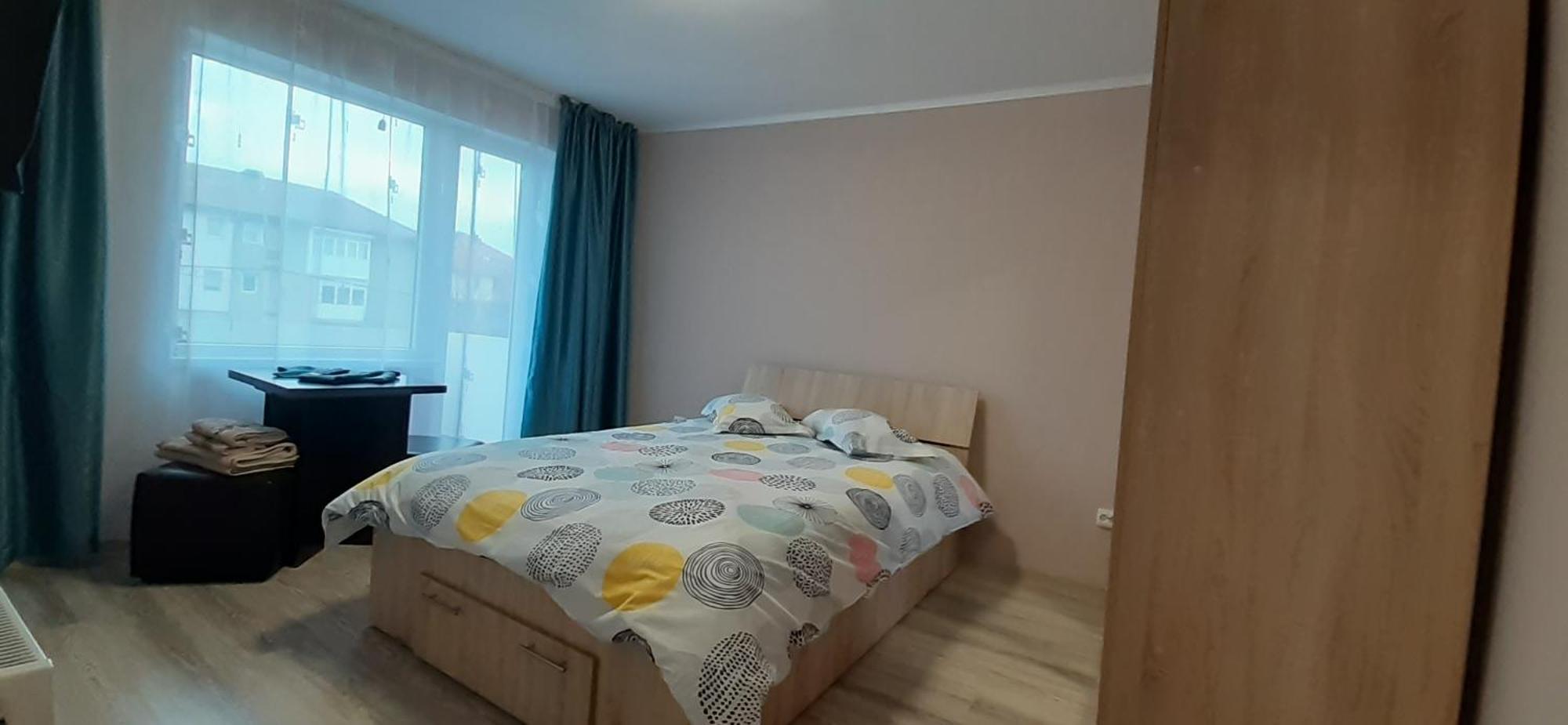 Studio Ultracentral Cu Balcon Onesti Eksteriør billede